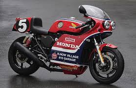 page2 rcbレプリカではなく あくまでcb750カスタムです 特集記事 バイクブロス マガジンズ スズキカフェレーサー ホンダカフェレーサー ホンダのバイク