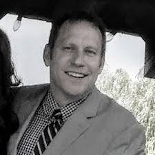 Chris Walpole's Instagram, Twitter & Facebook