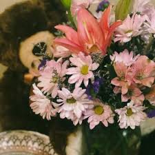 Hunt's flowers proudly serves baton rouge and the surrounding areas. Lamps Florist 13 Photos Florists 3900 14th Ave Rock Island Il Phone Number Products Yelp