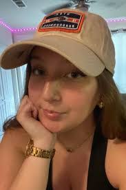 Nicole Whitehurst's Instagram, Twitter & Facebook