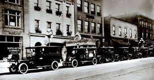 It was designed and built by kirtland k cutter in 1898 and was first owned by amasa basaliel campbell. Seattle S Most Haunted Places Curbed Seattle