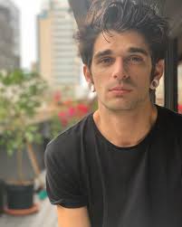 AJ Dee (@ajdeemusic) • Instagram photos and videos