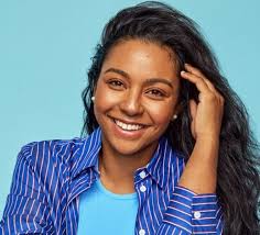 Alana King Height, Age, Family, Biography » StarsUnfolded