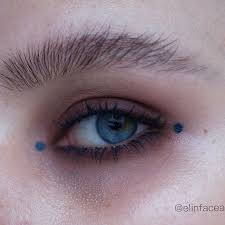 What Eye Makeup With Red Lips Which Eye Makeup Remover Is The Best Eye Makeup Under Eye Will Coconut Oil Remo Mavi Goz Makyaji Makyaj Rehberi Dudak Makyaji
