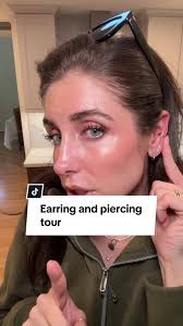 Replying to @Pam PPU earring and piercing tour! The only piercing that has  given me a hard time is my forward helix. It gets caught in my hair a lot  especially when I wear a stud piercing in it so it ...