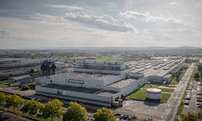 Vous préparez les commandes des clients (mise en bacs des produits commandés à l'aide de la scannette) et assurez leur. Site De Troyes En France Michelin Recrutement