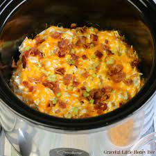 Prep + 4 1/2 or 7 1/2 hours cooking time. Slow Cooker Cream Cheese Chicken With Bacon And Ranch Low Carb Graceful Little Honey Bee