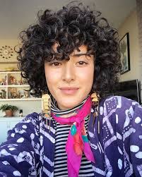 Here are the best ways to style short curly hair, and these celebrity looks the liberating feeling that comes from chopping off your hair isn't reserved only for those with straight and wavy textures. Me Vs Hawaii S Humidity Sos Curly Hair Inspiration Hair Styles Big Hair