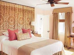 How To Hang A Tapestry 8 Diffe Ways
