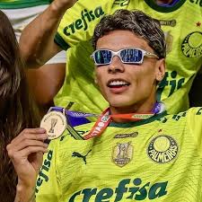 Explore personalized AI characters related to “roxanne richard"|PolyBuzz