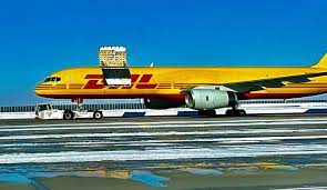 The aircraft was performing a german route between leipzig/halle airport and frankfurt am main airport when the unexpected issue occurred. Alert The Cargo Door Of A Dhl Boeing 757 Opened Shortly After Takeoff Airlive