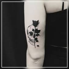 Black And White Skull And Rose Tattoos 25 Unique Black Rose Tattoo Designs Tattoo Ideas Best Tattoo Scary Tattoos Skull Rose Tattoos Black Rose Tattoos