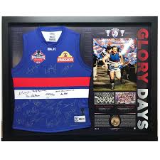 Western bulldogs veteran liam picken has called an end to his afl career due to ongoing western bulldogs beat brisbane lions 4.3.27 to 3.3.21. Western Bulldogs 2016 Afl Premiers Signed Framed Glory Days Limited Edition Jumper Taylormade Memorabilia Sports Memorabilia Australia