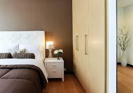 Das blau ist eine kalte farbe und unterstützt das gefühl der entspannung. Welche Farbe Furs Schlafzimmer Schone Ideen Im Vergleich Voiia De