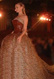 Robe En Chocolat Salon Du Chocolat 2007 Crazy Dresses Robes De Soiree Dresses