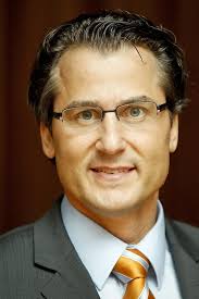 Die Mitstreiter des Milliardärs