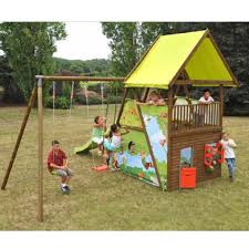 Altalena a due posti con affiancato un scivolo in plastica.l'altalena e costruita in castagno con la. Parco Giochi Per Bambini Mahori Con Altalene Scivolo E Casetta Arredo Giardino Com