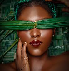 𝗗𝘂𝗿𝗶𝗻𝗴 𝗼𝘂𝗿 𝗱𝗮𝗿𝗸𝗲𝘀𝘁 𝗺𝗼𝗺𝗲𝗻𝘁𝘀 𝘄𝗲 𝗳𝗼𝗰𝘂𝘀 𝘁𝗼  𝘀𝗲𝗲 𝘁𝗵𝗲 𝗹𝗶𝗴𝗵𝘁 Photography by: @bertgold_photography Assited by:  @adedareyphotography , @sirtified_arts MUA: @positivedarmie