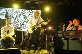 C'est la guerre (2001) kálmán imre: Gaspar Singer Anna A Labjegyzet Labjegyzetepresser Gabor Presser Konyve Helikon Kiado 2020 Mult Es Jovo