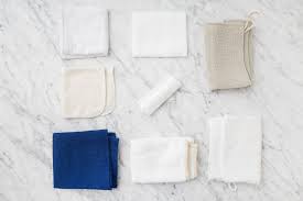 Made of ultra thin fiber, soft and comfortable hand touching. The Best Washcloths Into The Gloss Into The Gloss