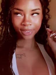 Aurora Monroe's Instagram, Twitter & Facebook