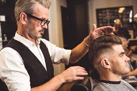 Ketahui cara berinvestasi emas, cara investasi saham, cara investasi online, investasi tanah, investasi properti, forex, investasi reksadana, dan investasi menguntungkan bisnis potong rambut yang dikenal dengan nama barbershop termasuk salah satu jenis usaha yang bergerak dalam sektor jasa. Jadikan Rumah Sebagai Barber Ini Cara Gunting Rambut Lelaki Di Rumah Murai My