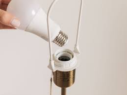 9 Reasons Why Your Light Bulbs May Be Burning Out Early