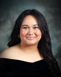 🎓Senior Spotlight🎓 Makayla Woods is a senior from Clarke County, Alabama!  Makayla has been an active member of the ASMS community, contributing as a  Dragon Tutor and serving as a STEM Ambassador.