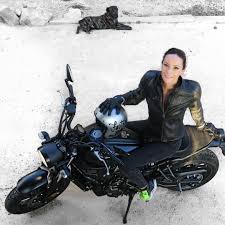 Incentivada pelo marido, a atriz helena costa, resolveu cortar o próprio cabelo. Helena Costa Sensual Como Nunca Em Lingerie