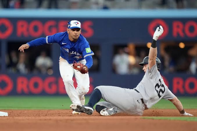 Where to stream the Toronto Blue Jays vs. New York Yankees MLB Americans  League Divsional Series, Game 3, today for free - mlive.com