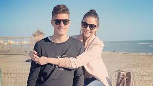 €23.00m* jan 24, 1996 in praha, czech republic. Roma Schick Resta Tra I Convocati Per Il Derby Ieri La Cena D Addio Tra Wags Giallorosse Foto Forzaroma Info Ultime Notizie As Roma Calcio Interviste Foto E Video Forzaroma Info