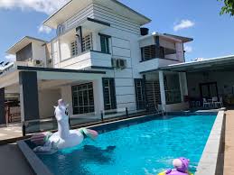 klik like cari di sini homestay melaka dengan swimming pool & kolam. Villa 20pax Private Swimming Pool With Jacuzzi Ktv Villas For Rent In Melaka Melaka Malaysia
