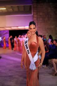 Watchme247 uncut reality zoom cam blonde