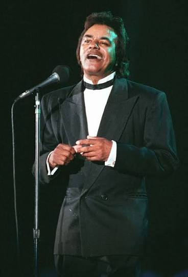MISTY " by Johnny Mathis (1959) ....... It's a VERY HAPPY 90th BIRTHDAY to the great American recording artist and live performer JOHNNY MATHIS .... who was born in Gilmer, Texas