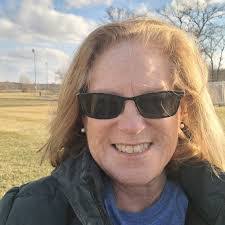 Debbie Mariotti's Instagram, Twitter & Facebook