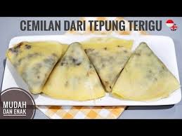 Buat adonan basah dan kering dari 300 gr terigu. Pin Di Nct