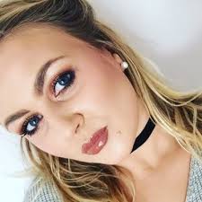 Allyson Thomson (@Allyson_Thomson)