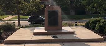 World War II Memorial, a War Memorial