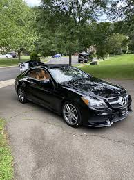Pin By Stan On E400 Coupe De In 2021 Car Iphone Wallpaper Benz Car Mercedes Benz Cars