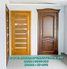 Itulah informasi tentang prospek rumah minimalis tahun 2020 yang mungkin bisa menjadi pertimbangan untuk anda yang ingin buat rumah tahun ini. Model Desain Pintu Kamar Mandi Minimalis Jevt Online