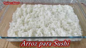 El arroz para sushi es originario de japón y de hecho se denomina arroz de la variedad japónica. Arroz Para Sushi Receta Muy Facil Y En Espanol Youtube