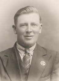 Is this Willis Drover who served in the Newfoundland Forestry during WWII?