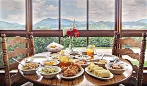 Whething you're hosting a party, enjoying sunday brunch, or setting the table for your family & friends, find dinnerware, serveware, glassware & flatware to suit your style. Dillard House Updated 2021 Prices Inn Reviews Ga Tripadvisor