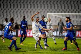 O árbitro da partida interrompeu prontamente o. Nanu Sai De Ambulancia Fc Porto Empata Na Visita Ao Belenenses Sad