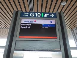 The kul to dps leg was on one of the oldest planes i've flown. Trip Report Yes I Actually Flew Malaysia Airlines Frugal Travel Guy