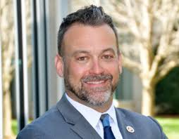 Adam Bohlen's Instagram, Twitter & Facebook