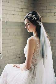 Stylish 20 Adorable Bohemian Wedding Dress Ideas To Makes You Look Stunning Wedding Headpiece Bridal Headpieces Veil Hair Down
