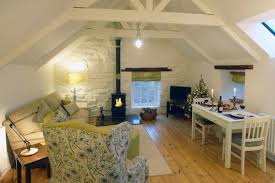Cozy And Romantic Lofty Stone Cottage Stone Cottage Attic House Attic Renovation