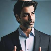 100+ "David Malik" profiles