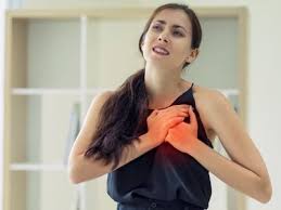 The devastating effects of lung cancer make it of the utmost importance to. Lung Cancer In Women 5 Early Signs And Symptoms Every Woman Should Know Health Tips And News